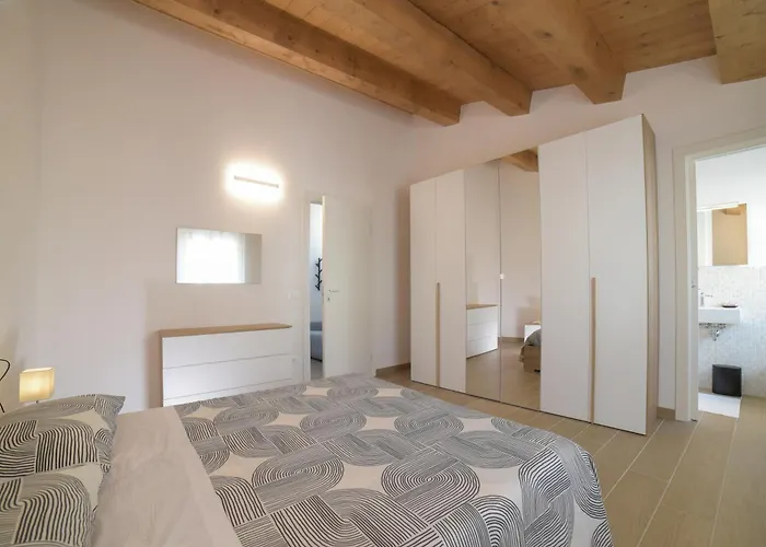 La Piazzetta Holiday House